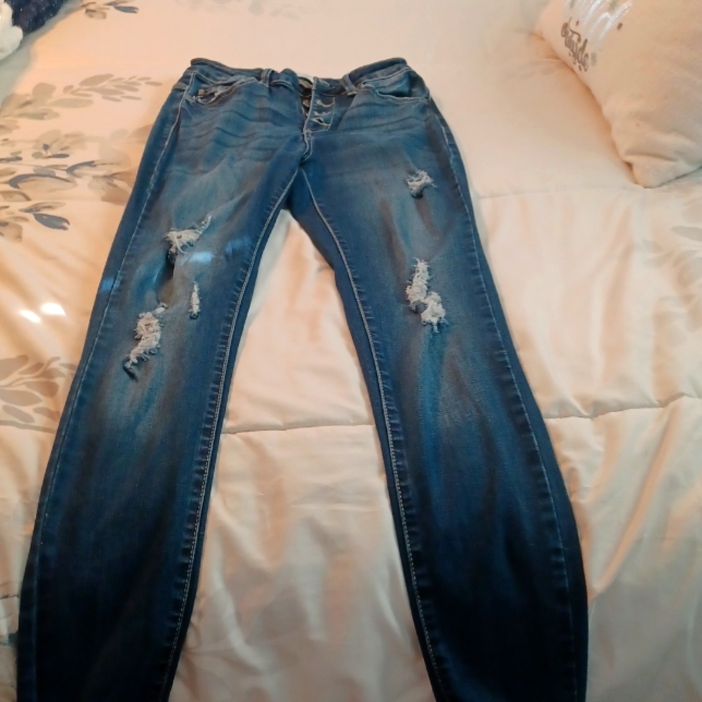 Kancan distressed jeggings